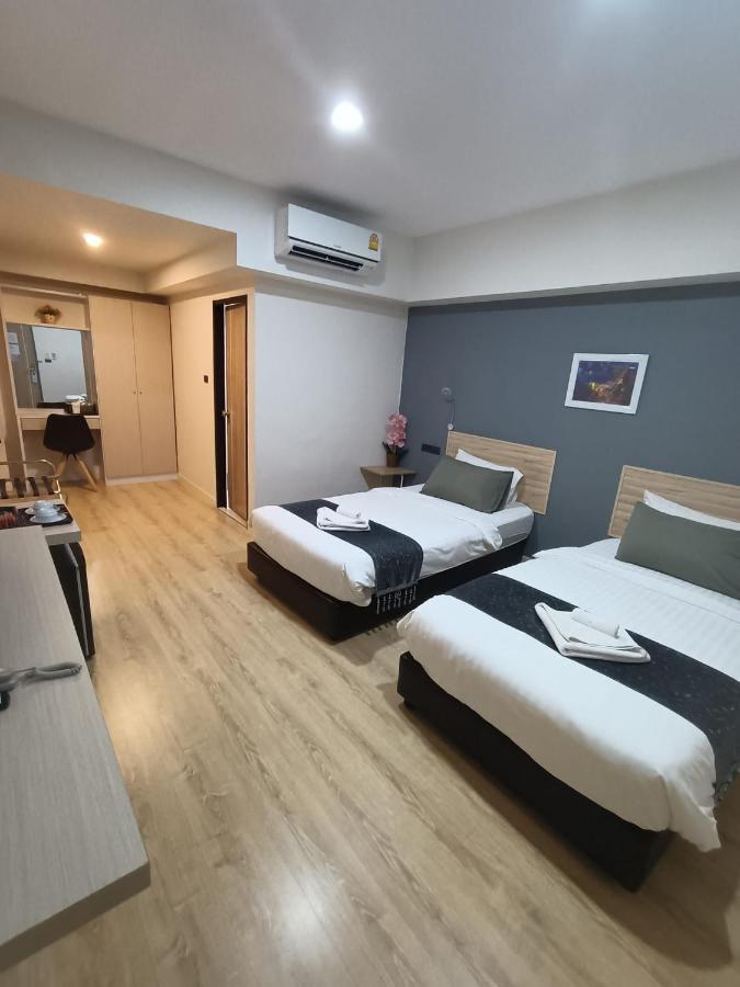 Tisa Hotel Udonthani Exterior photo