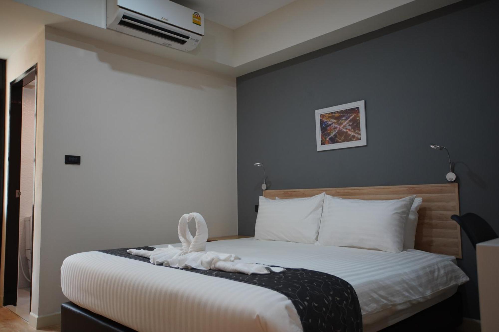 Tisa Hotel Udonthani Exterior photo