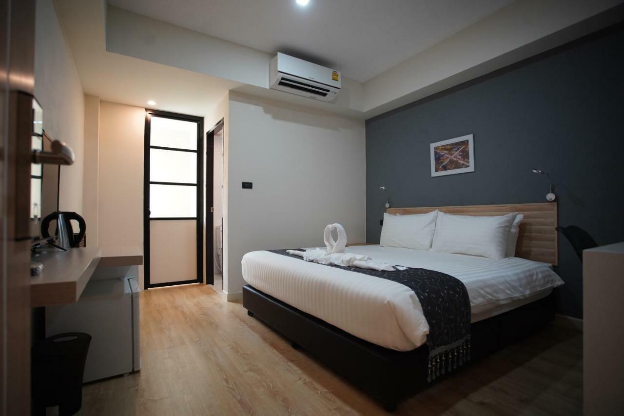 Tisa Hotel Udonthani Exterior photo